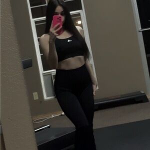 Meet your Posher, Karina